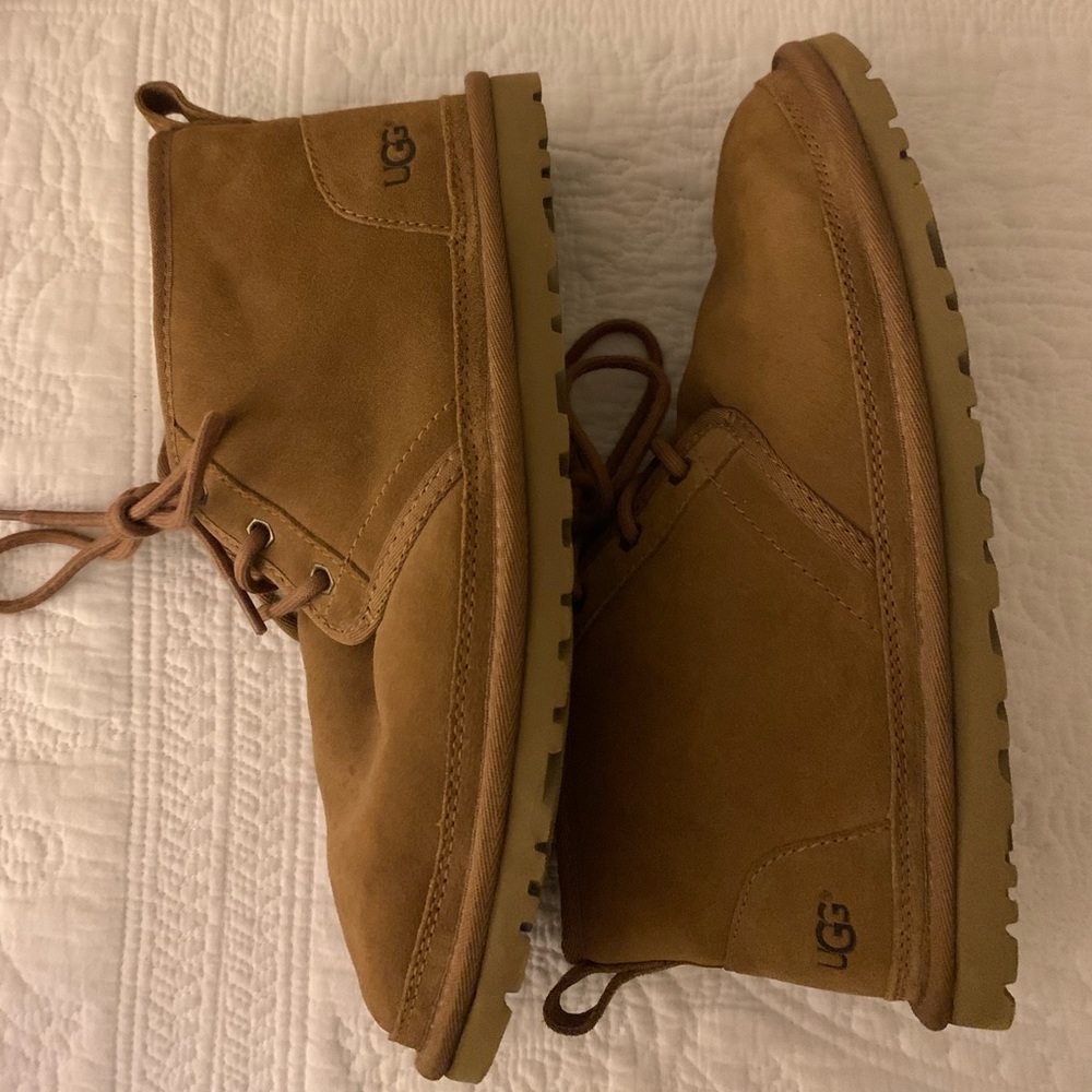 UGG neumel boot